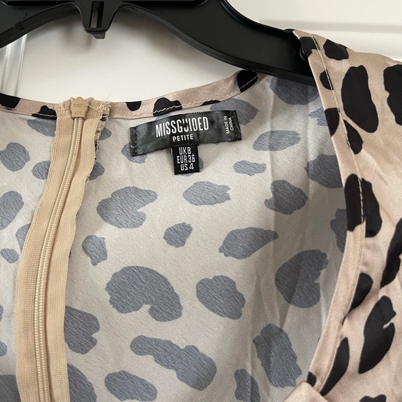 Missguided satin mini dress in Dalmatian multi - Picture 6 of 6